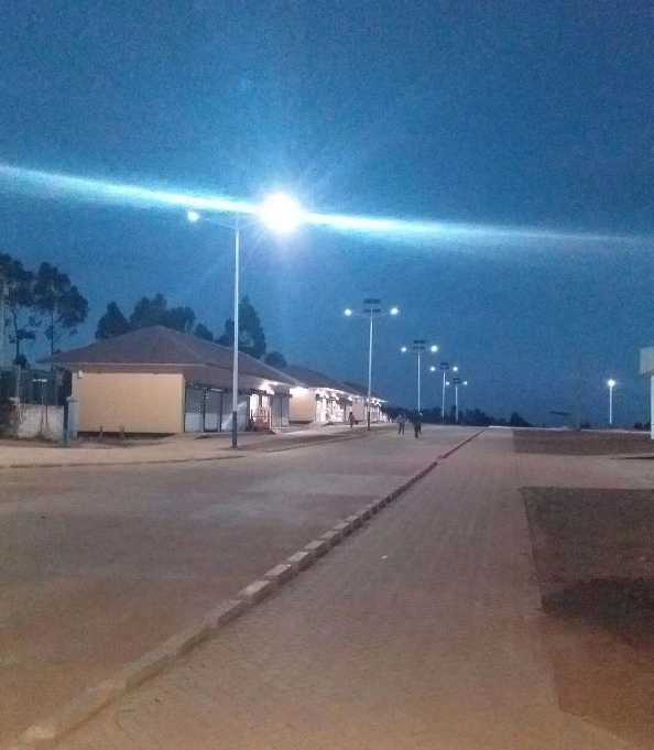 留坝县非洲科特迪瓦太阳能路灯工程